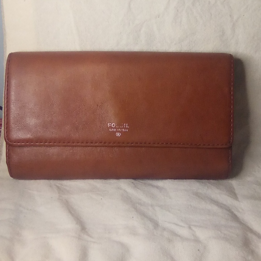 Vintage Brown Fossil  Leather Wallet/ Clutch
